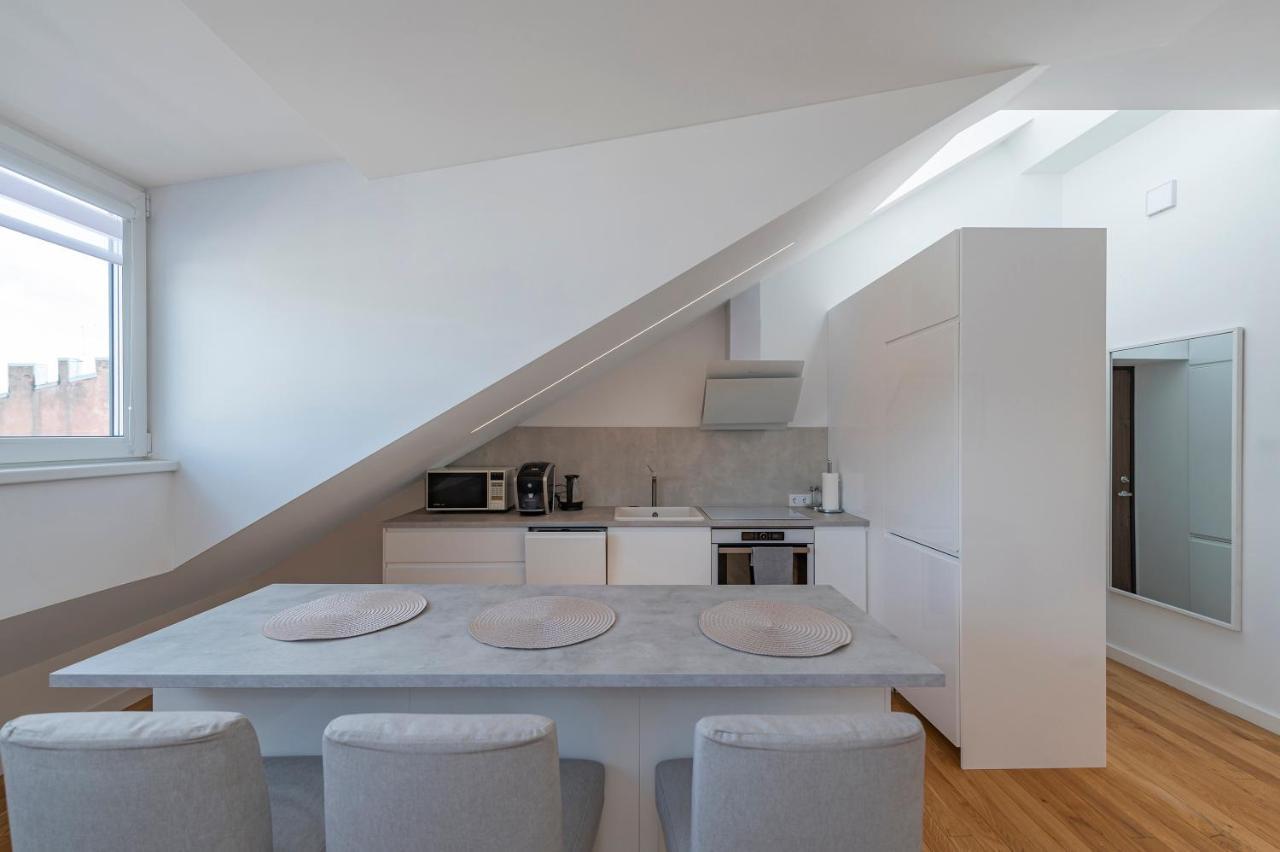 White 1 Bd Old Town Apartment By Hostlovers Kaunas Exteriér fotografie